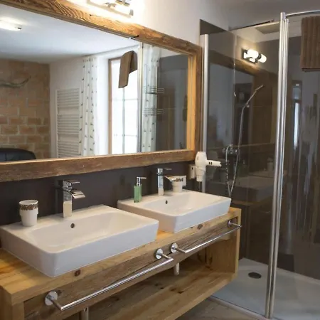Delightful Holiday Home With Sauna *