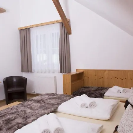 Delightful Holiday Home With Sauna Untertauern